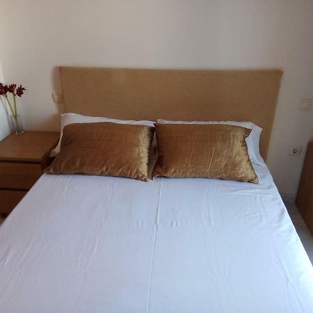 Precioso Atico En Torre De Benagalbon A 20 Metros Del Mar. Appartement Buitenkant foto
