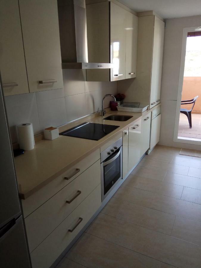 Precioso Atico En Torre De Benagalbon A 20 Metros Del Mar. Appartement Buitenkant foto
