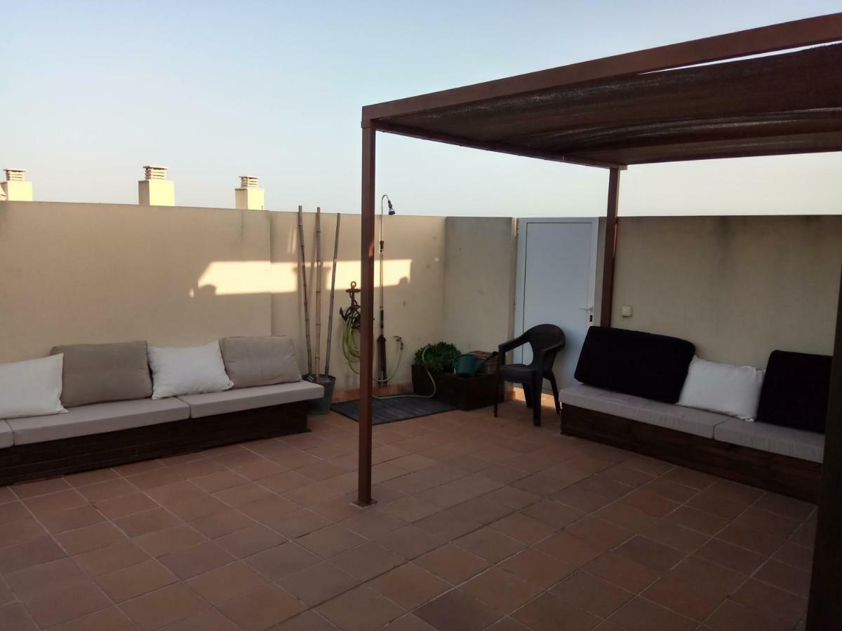Precioso Atico En Torre De Benagalbon A 20 Metros Del Mar. Appartement Buitenkant foto
