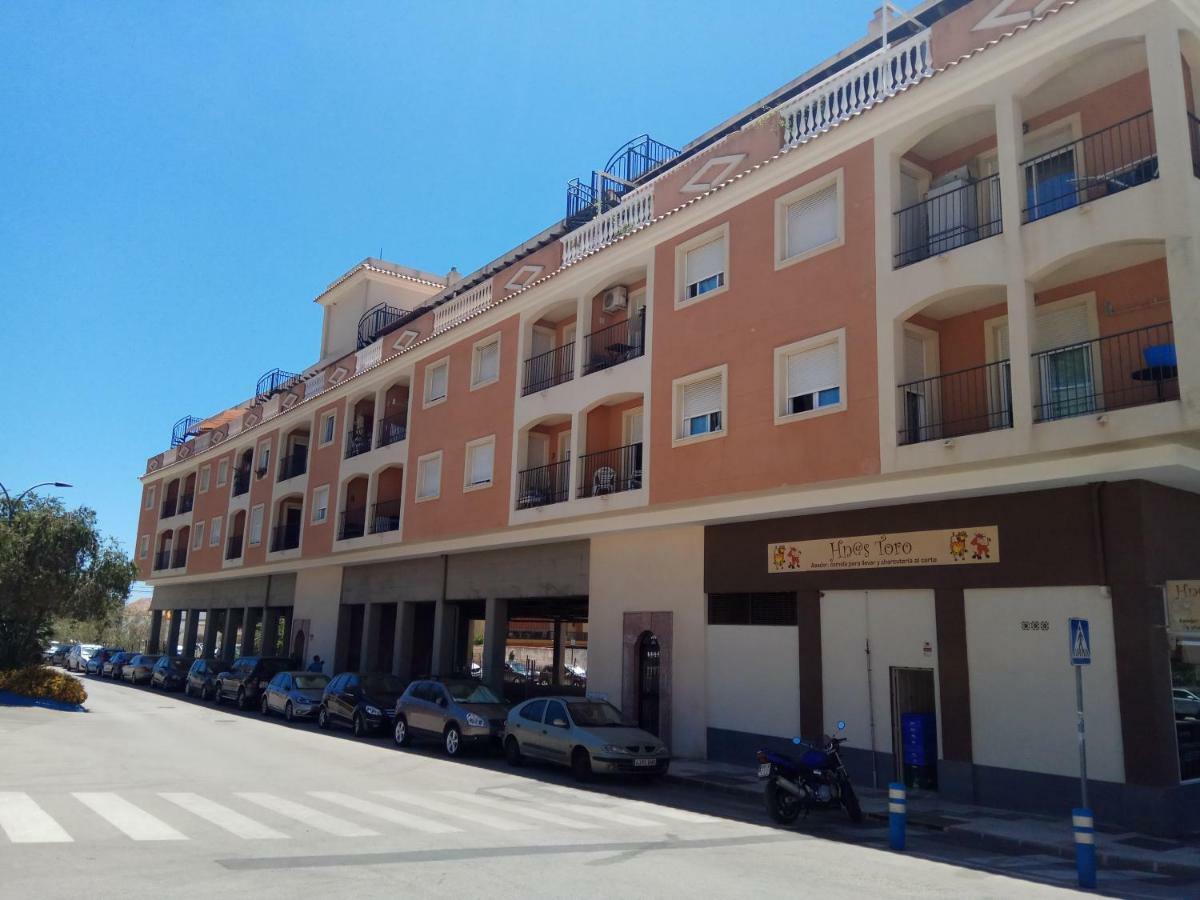 Precioso Atico En Torre De Benagalbon A 20 Metros Del Mar. Appartement Buitenkant foto