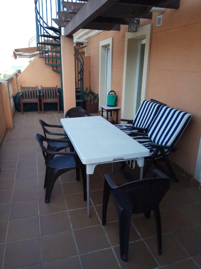 Precioso Atico En Torre De Benagalbon A 20 Metros Del Mar. Appartement Buitenkant foto