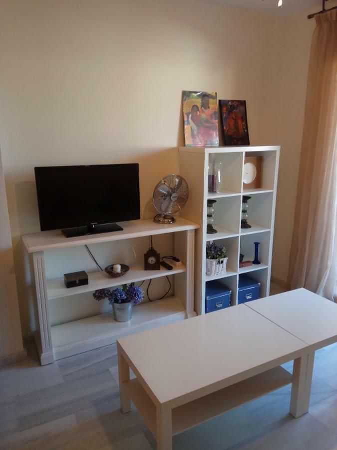 Precioso Atico En Torre De Benagalbon A 20 Metros Del Mar. Appartement Buitenkant foto